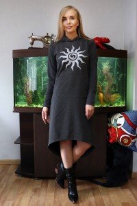 Платье женское "М655" футер с лайкрой (принт Солнце, цвет серый)